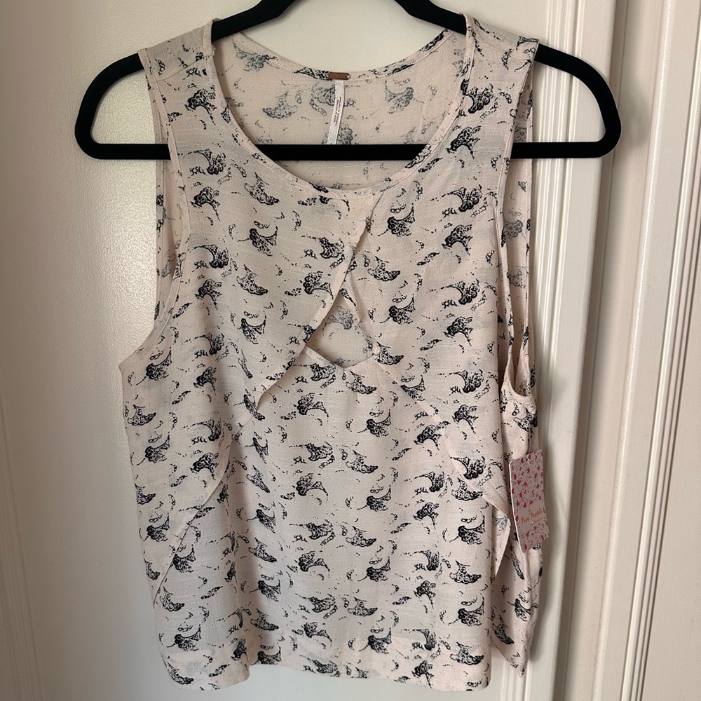 Free People Cream Sleeveless Printed Blouse – Size S